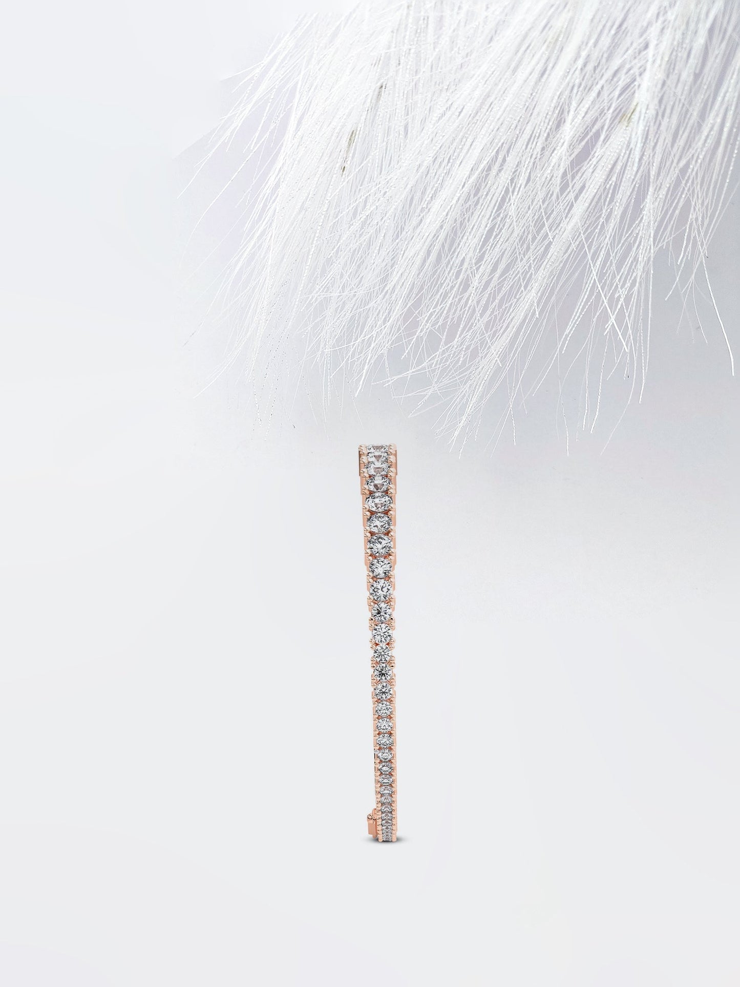 round cut moissanite diamond tennis bracelet in 18k white gold