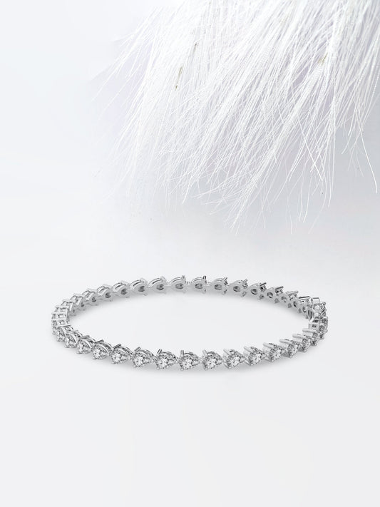Pear Cut Moissanite Diamond Tennis Bracelet in 18K Solid Gold