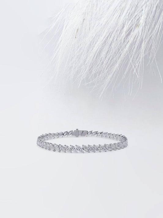 Marquise Cut Moissanite Diamond Tennis Bracelet in White Gold