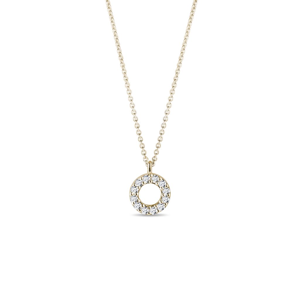0.10 tcw round moissanite diamond circle pendent necklace