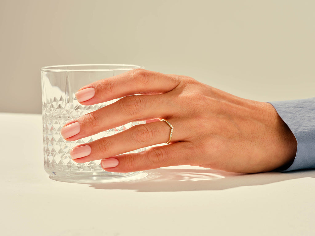 round cut curved diamond cvd ef/vvs nine-stone wedding band