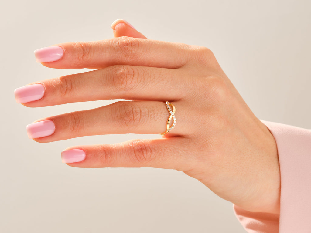 round cut halfway set infinity cvd ef/vvs diamond wedding band